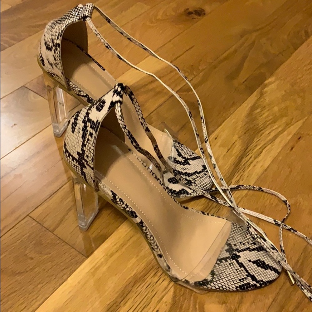 Snake skin clear heel size 39 never worn